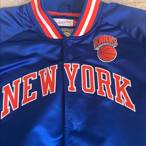 Mitchell & Ness New York Knicks Jacket - Picture 3 of 6